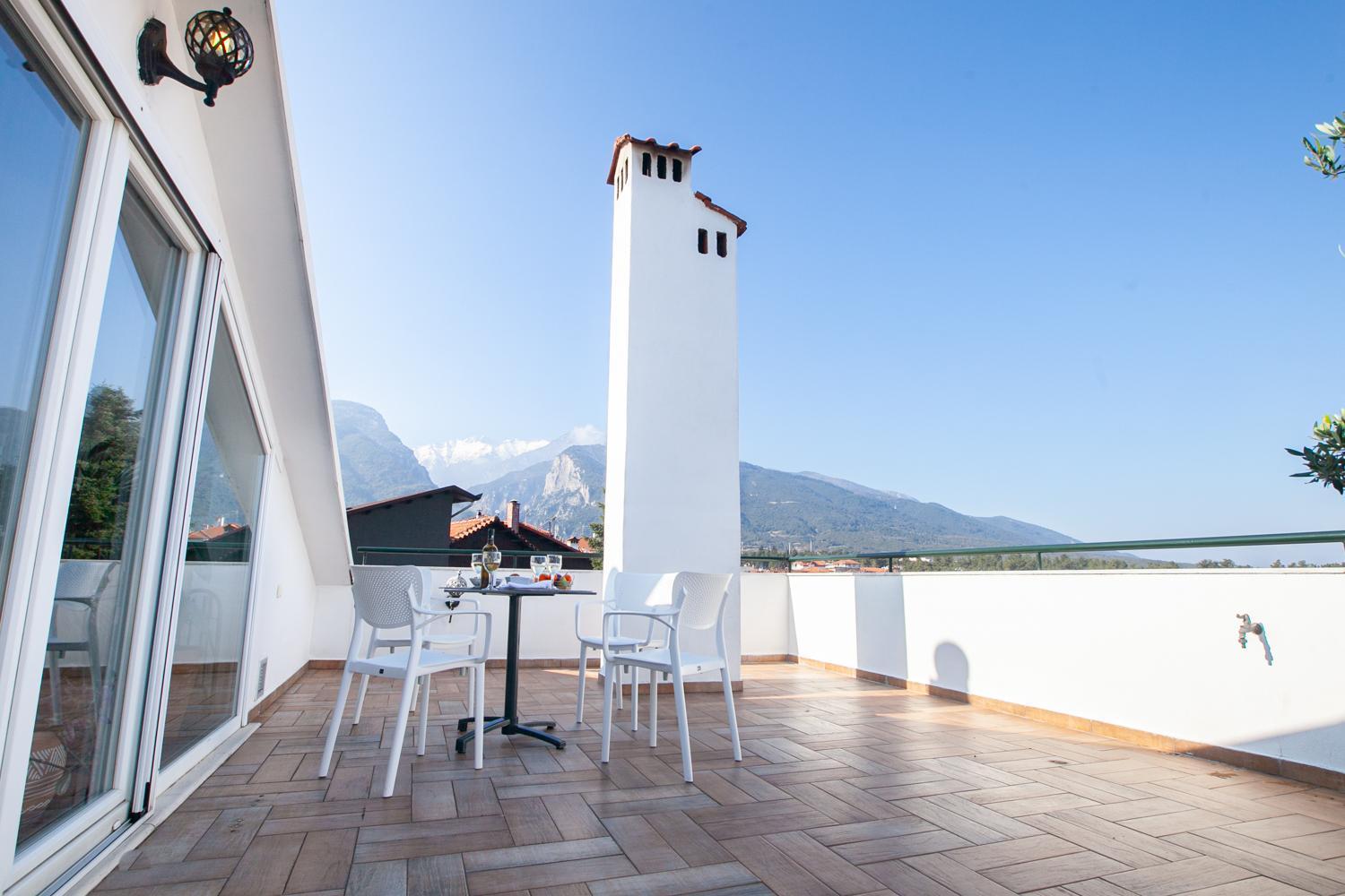 Rodon Apartment With Great View, Sauna And Jacuzzi Litochoron Bagian luar foto
