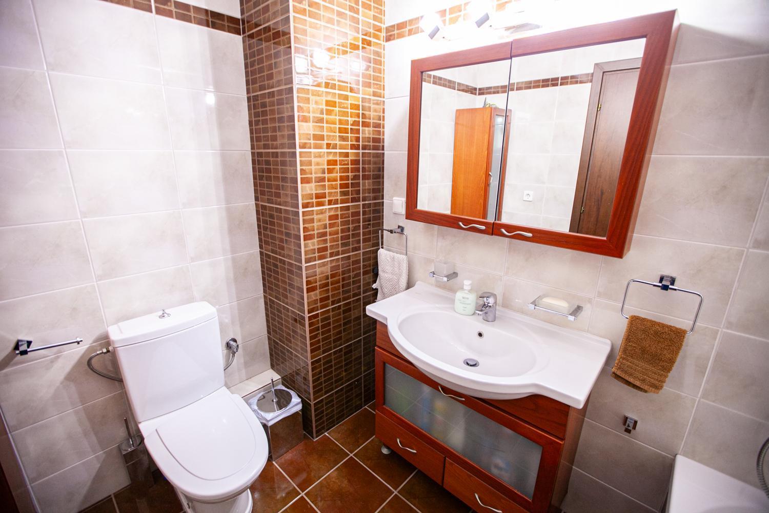 Rodon Apartment With Great View, Sauna And Jacuzzi Litochoron Bagian luar foto